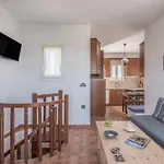Feriehus Akitos Maisonette *