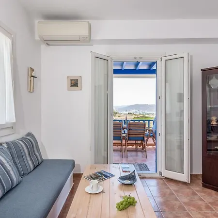 Akitos Maisonette