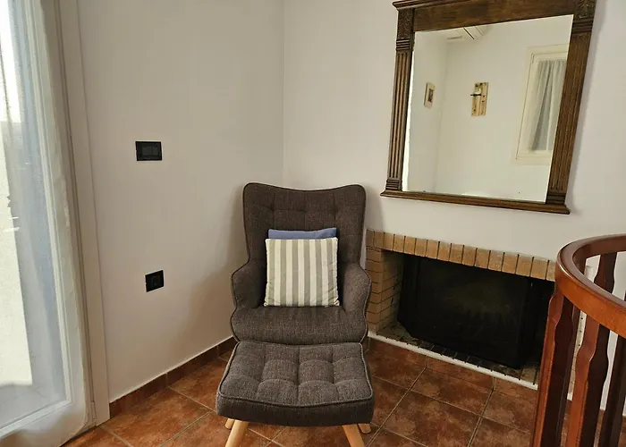 Akitos Maisonette בית נופש אדאמאס