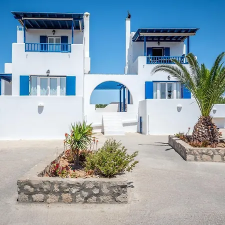 Akitos Maisonette