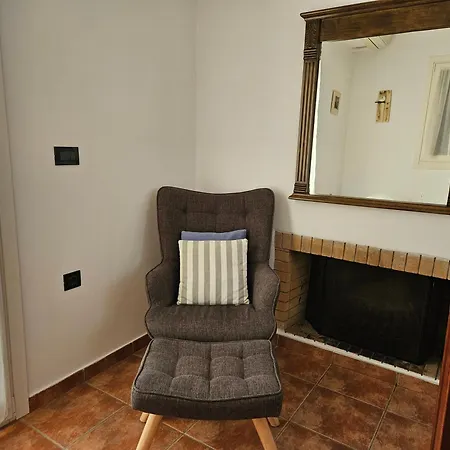 Akitos Maisonette Semesterbostad Adamantas (Milos)