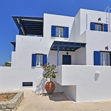 Akitos Maisonette * Adamantas (Milos)
